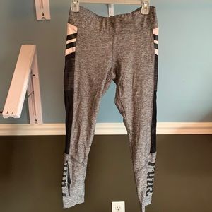 PINK Ultimate workout leggings L